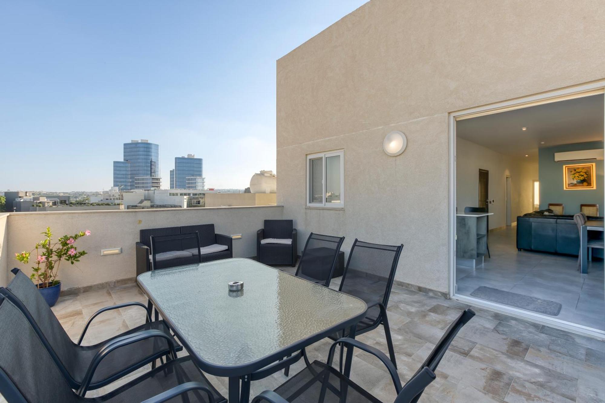 Annitchka Mansions - Penthouse In Central Malta Birkirkara Exterior foto