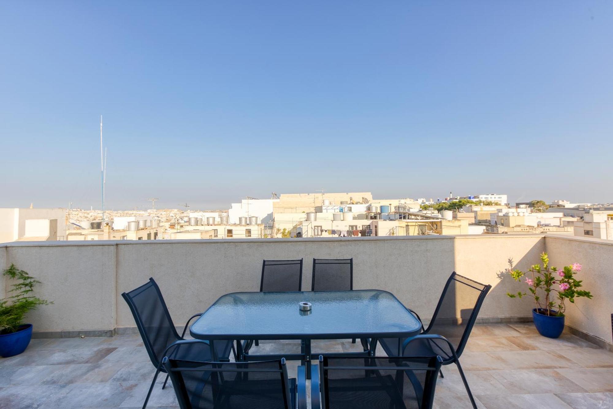 Annitchka Mansions - Penthouse In Central Malta Birkirkara Exterior foto